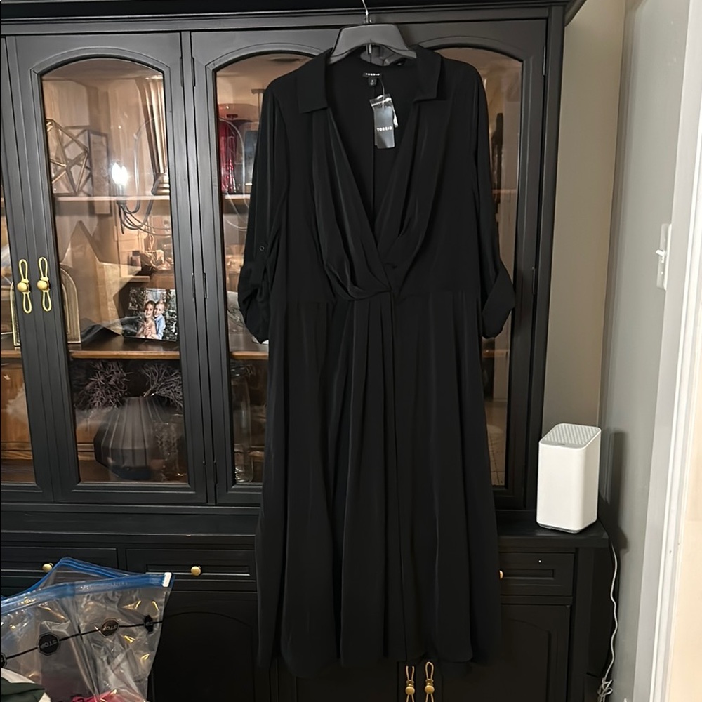 Torrid Black 3/4 Sleeve Plunge Dress